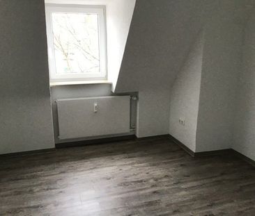 Renovierte 2-Zimmer-Dachgeschosswohnung - Foto 1