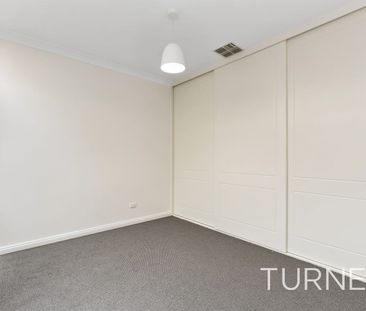 Spacious family living in the heart of North Adelaide - Photo 3