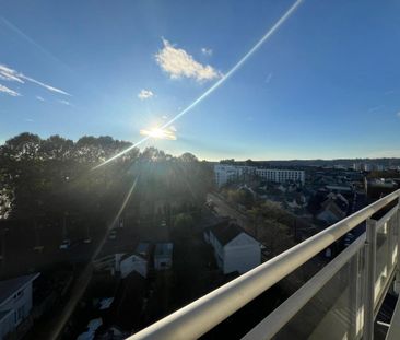Location Appartement 4 pièces 82m² ROUEN 76100 - Photo 4
