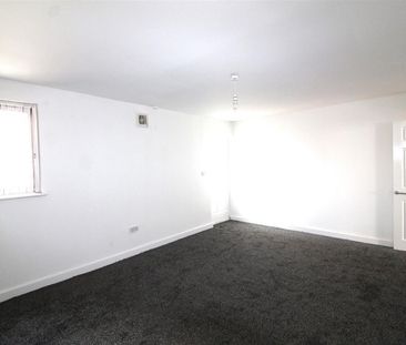 Blaby Road, Wigston - Photo 2