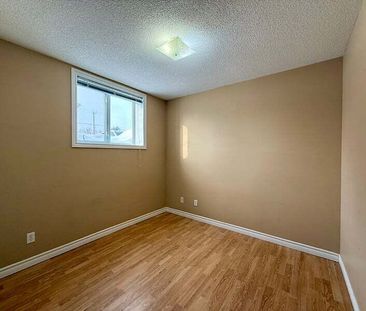 171 Mabel St Unit 6 - Photo 6