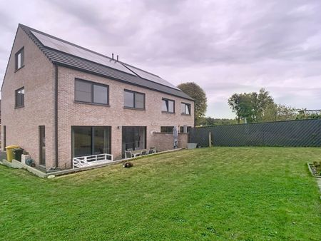 Buitengewone woning met vijf slaapkamers te Boutersem! - Photo 3