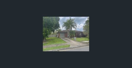 Break Lease - Four Bedroom Home in Meadowbrook - Photo 5