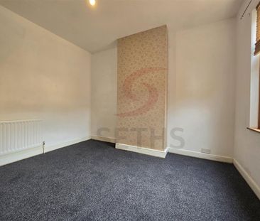 Queens Road, LE11, Leicestershire - Photo 2