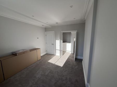 2 bedroom flat to rent - Photo 3