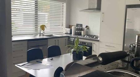 Modern 3-Bedroom Home for Rent Ã¢ÂÂ Prime Location! - Photo 2