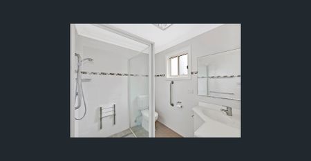 3 bedroom cottage style home - Photo 5