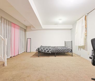 For Lease - 300 Crawford Street, London South, Ontario - Photo 1