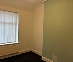 3 Bed Terraced House, Tudor Road, CH42 - Photo 2