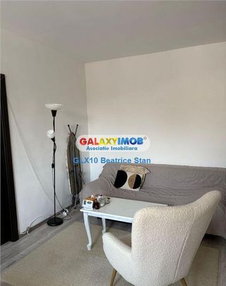Inchiriere apartament 3 camere COTROCENI in bloculet - Fotografie 1