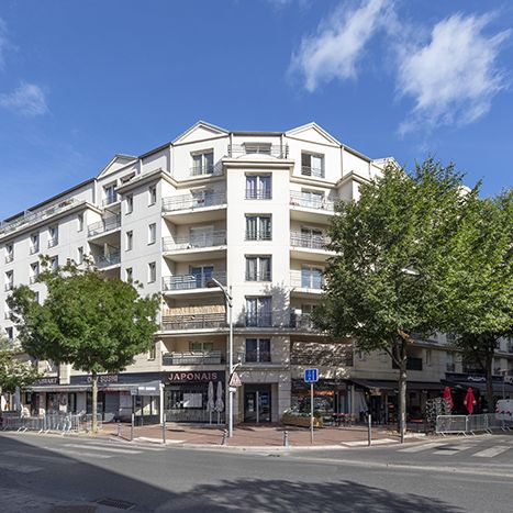 Issy Les Moulineaux, 10 rue Jean-Jacques Rousseau, 92130 Issy Les Moulineaux - Photo 1