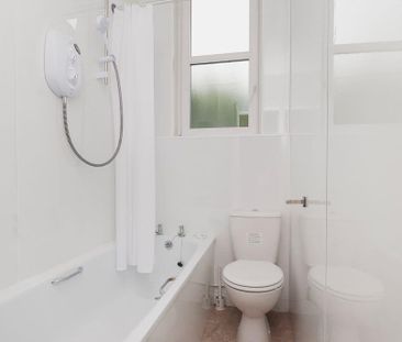 8 bedroom flat share to rent - Photo 6