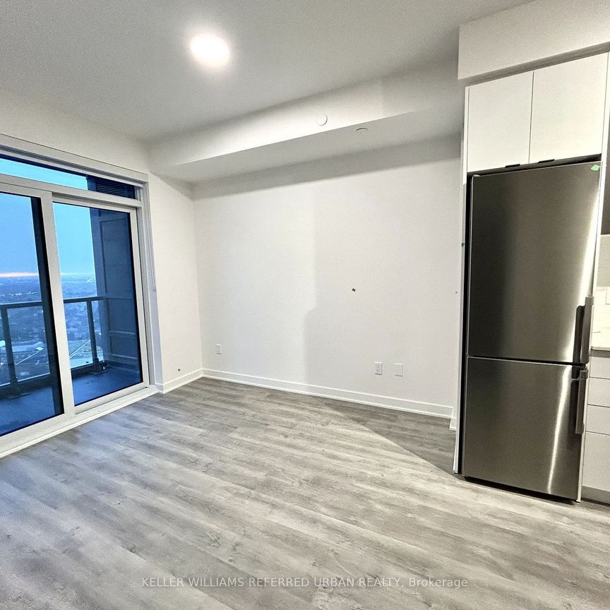 For Lease - 50 Upper Mall Way Unit# B-2304, Vaughan, Ontario - Photo 1