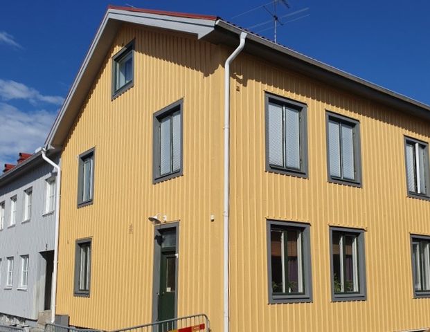 2:a Östergatan 3A, Lidköping - Foto 1