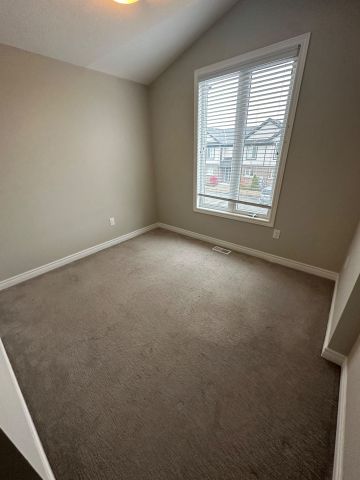 For Lease - 7768 Ascot Circle Unit# 25, Niagara Falls, Ontario - Photo 4