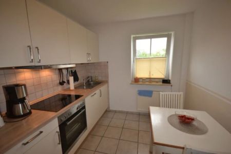 3 Zimmer-Maisonette-Wohnung mit Balkon u. Pkw-Stellplatz in Sackgassenendlage in Heide, Kreis Dithm. - Foto 5