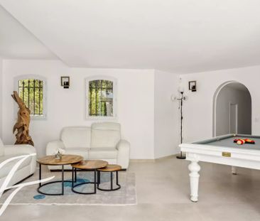 Maison à louer Mougins, Cote d'Azur, France10 000 EUR / Mois - Photo 1