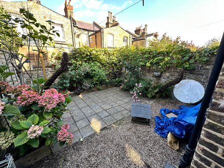 1 Bed Flat, Ilbert Street, W10 - Photo 5