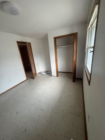 54 Hydro St - Photo 4