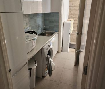 Pascoe Vale - Photo 4