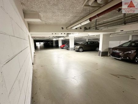 3-Raum mit Balkon, Tiefgarage und Stellplatz! - Photo 4