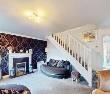 4 bedroom semi-detached house to rent - Photo 2