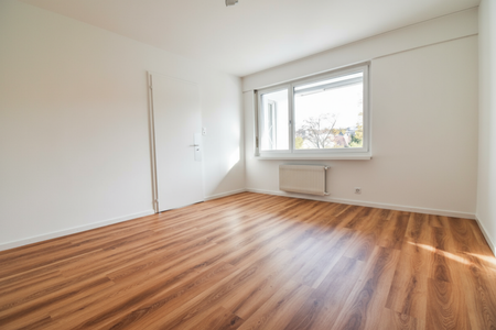 Helle, frisch renovierte 4-Zimmerwohnung mit Balkon und moderner Ausstattung - Foto 2