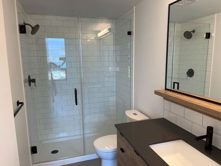 BROOKLYN on BERNARD-Long term - Photo 4