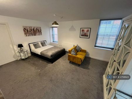 1 bedroom flat to rent - Photo 4