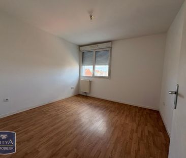 Location Appartement 2 pièces 46m² LILLE 59000 - Photo 4