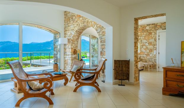 Rental House Saint-Florent 8 Rooms 350 m² - Photo 1