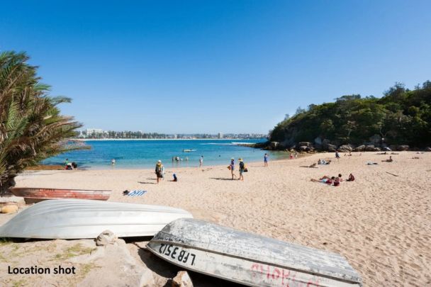 Period Charm In World Class Location - Photo 1