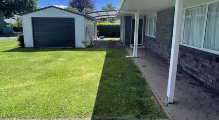 Great Location - Photo 4