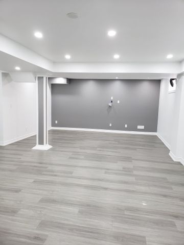 For Lease - 9 Stott Avenue, Ajax, Ontario - Photo 4