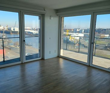 "Am neuen Hafen" 3 Zimmer mit Parkett, EBK, FBH und Balkon - Foto 1