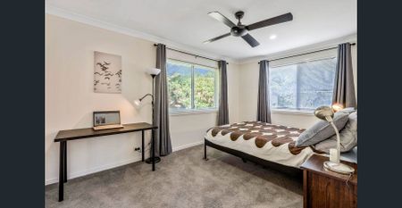 Three bedroom duplex in perfect central location - Photo 5