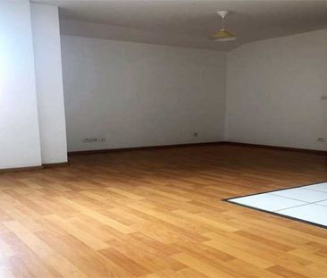 Location Appartement 1 pièce 31m² - Photo 2