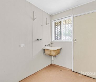 10 Fauntleroy Street, Pinjarra, WA 6208 - Photo 2