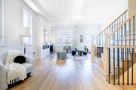 For Lease - 4267 Major Mackenzie Drive, Markham, Ontario - Photo 4