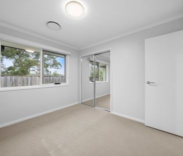 Stunning Family Home - Photo 5