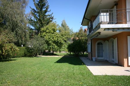 Superbe appartement de 7 pièces avec jardin - Photo 3