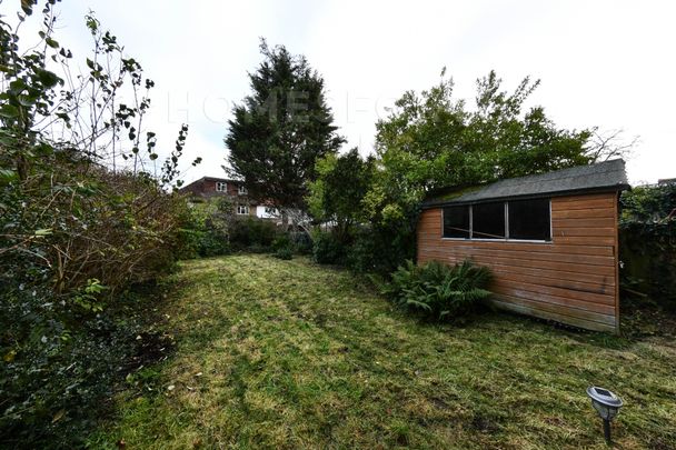 1 Bedroom Flat - Photo 1