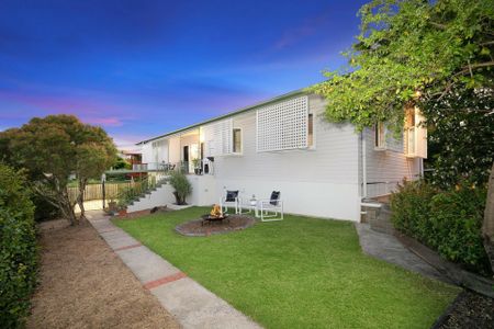 18 Priscilla Street, Zillmere QLD, Belconnen - Photo 3