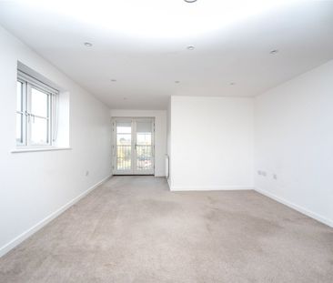 2 bedroom apartment to rent Selwin Place, Kingsfield Road, Bigglesw... - Photo 1
