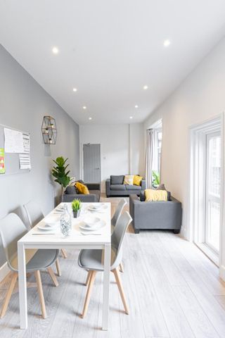 Playfair #4 - Photo 4