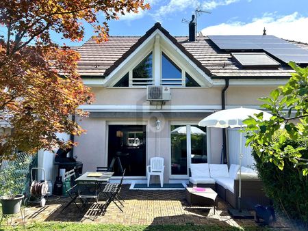 CONFORTABLE ET CALME AVEC ABRI DE JARDIN ET SAUNA - Photo 3