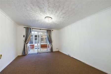 Hartley Gardens, Tadley, Hampshire, RG26 - Photo 2