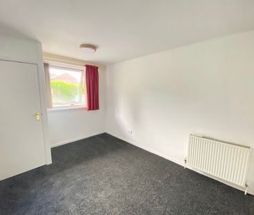 Tycoch Maisonettes, Tycoch, Swansea, SA2 - Photo 3