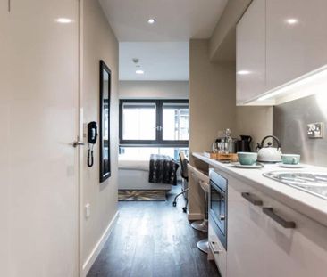 Studio to rent - Photo 1