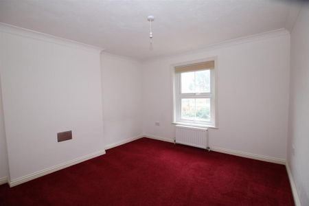 2 bedroom maisonette to rent - Photo 3